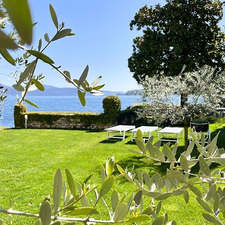 Luxury Lakeside Apartment Right On The Water Salò Exteriör bild